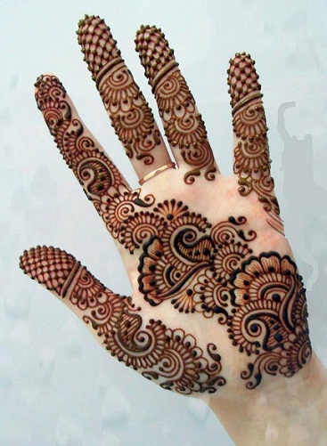 Naujausias arabiškas Mehndi dizainas