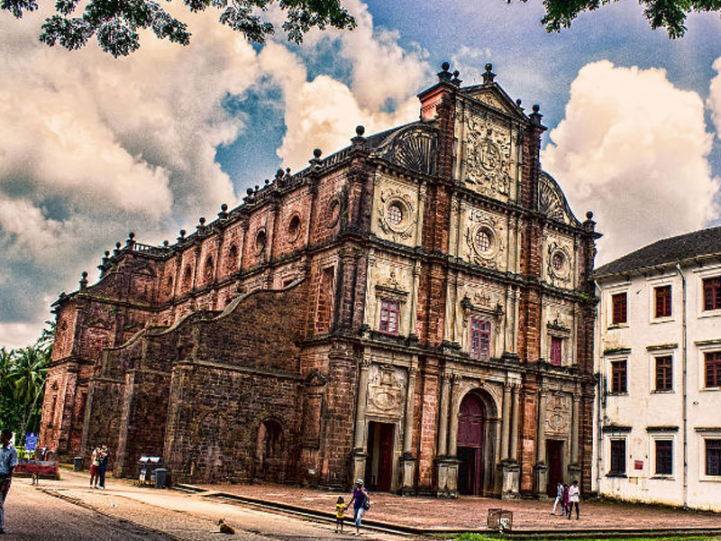 Bom Jesus Bazilikası, C