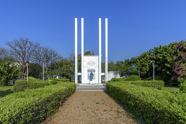 french-war-memorial_pondicherry-tourist-places