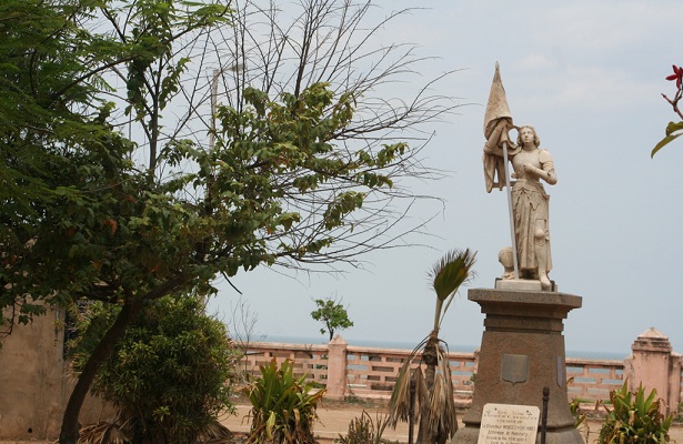 statula-of-joan-of-arc_pondicherry-turistinės vietos