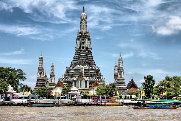 wat-arun_thailand-tourist-places