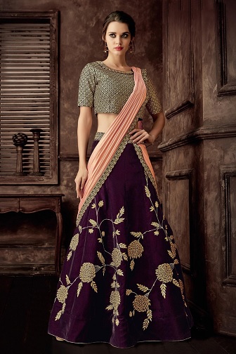 Velvet Indo Vakarų Lehenga Saree