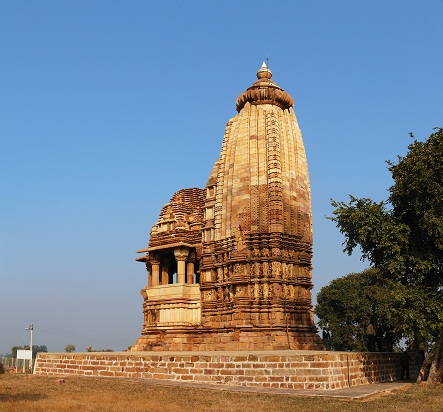 Khajuraho'daki Chaturbhuj Tapınağı