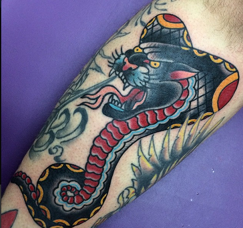 „Cobra Tattoo“ sintezė