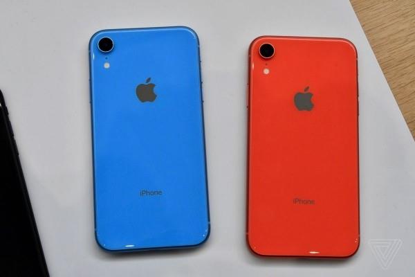 APPLE IPHONE XR gaming smartphone