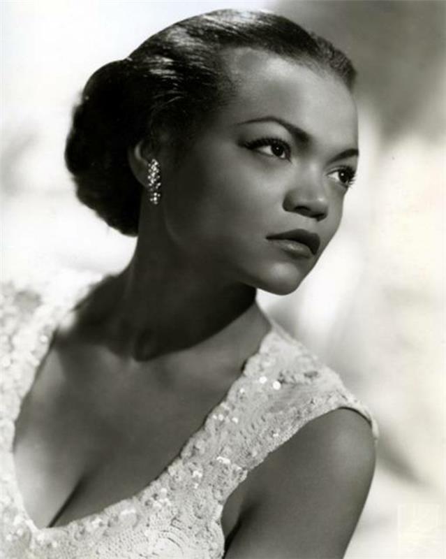 Eartha Kitt Updo χτενίσματα 50s