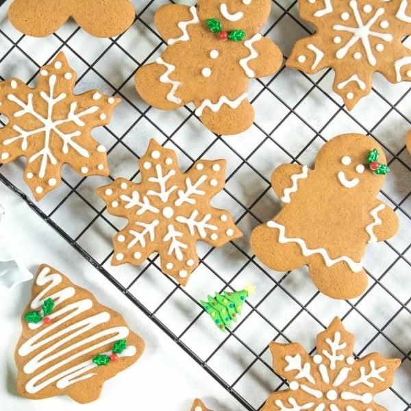 Gingerbread man cookies μελόψωμο συνταγή μελόψωμο χριστουγεννιάτικες καραμέλες