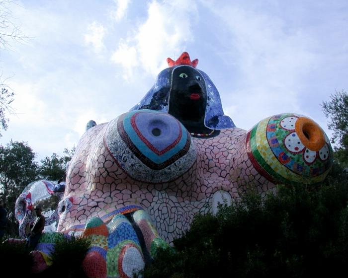 Niki de saint Phalle η πόλη