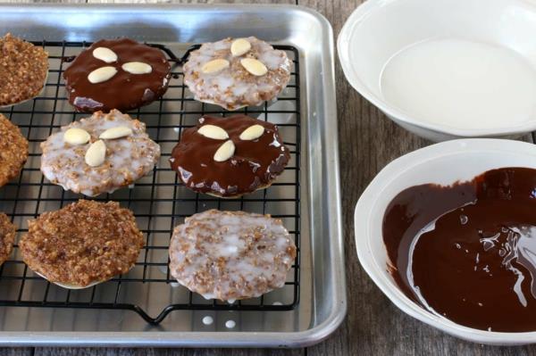 Συνταγή Elisen Lebkuchen της Νυρεμβέργης Bήστε παραδοσιακό Elisen Lebkuchen