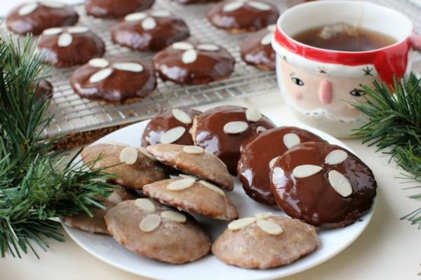 Συνταγή Elisen Lebkuchen της Νυρεμβέργης akeήστε παραδοσιακό Elisen Lebkuchen χωρίς αλεύρι