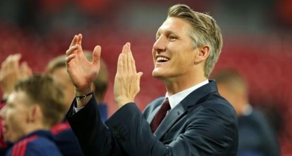 Ο Schweinsteiger τελείωσε την επαγγελματική του καριέρα συγκινητική ανάρτηση στο Twitter