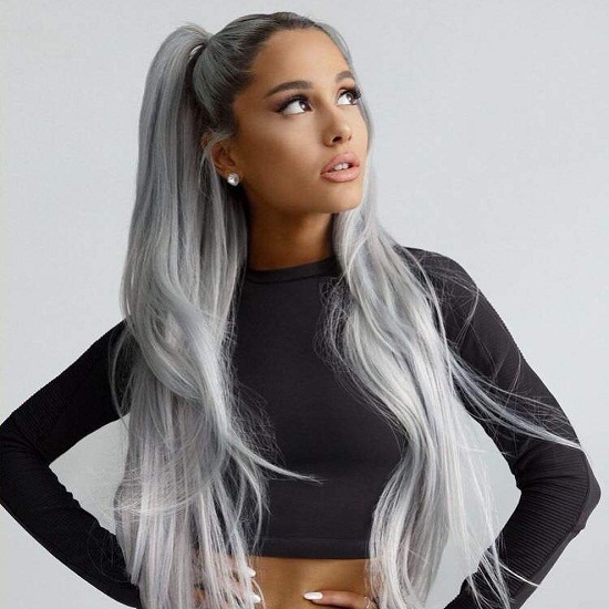 Ariana Grande'nin beyaz saçı