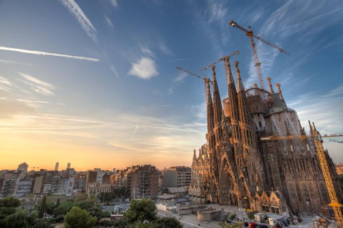 Βαρκελώνη αξιοθέατα sagrada familia