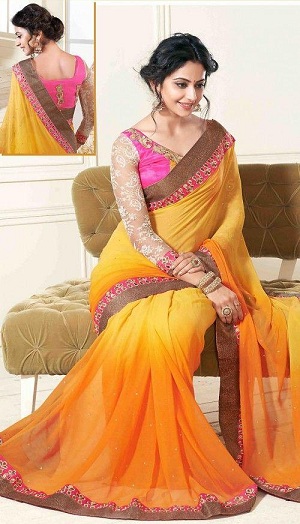 Sarı Saree içinde Rakul Preet Singh