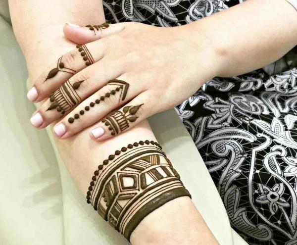 boho henna tattoo ιδέες δάχτυλο χέρι