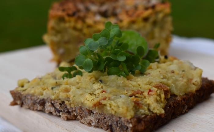 Φτιάξτε το δικό σας vegan κόκκινο άλειμμα φακής