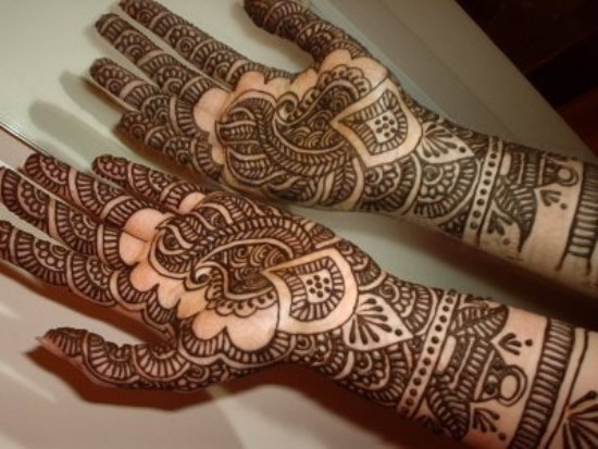 Dulhan mehndi tasarımı