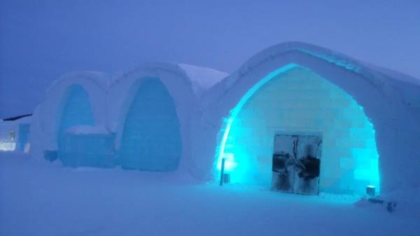 ice hotel σουηδικό ξενοδοχείο κεντρικής εισόδου