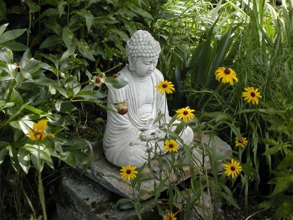 σχέδιο κήπου budda άγαλμα φυτών λουλουδιών