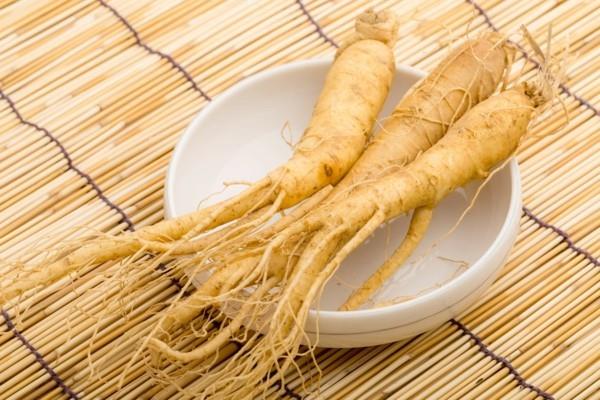 οι ρίζες ginseng σταματούν τις συμβουλές για το κάπνισμα