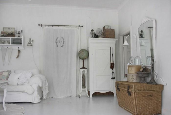 έπιπλα shabby chic άνετο καθιστικό λευκό δάπεδο τοίχου καθρέφτη