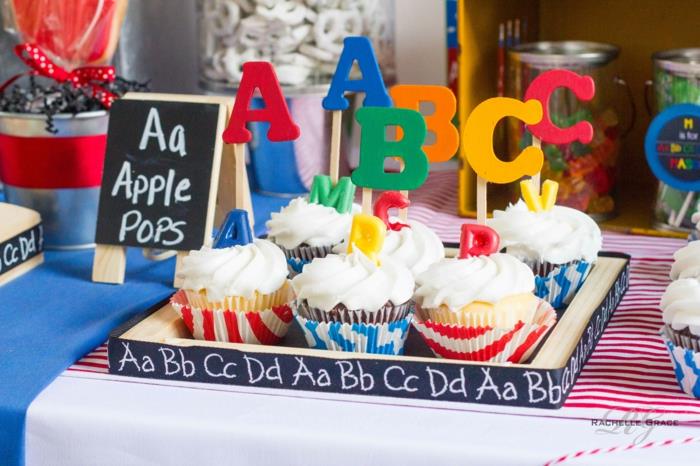 θεματικές ιδέες πάρτι abc πάρτι ιδέα cupcakes διακοσμήσεις τραπεζιού