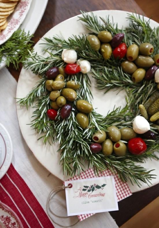 Φτιάξτε το δικό σας χριστουγεννιάτικο στεφάνι από δενδρολίβανο ελιάς