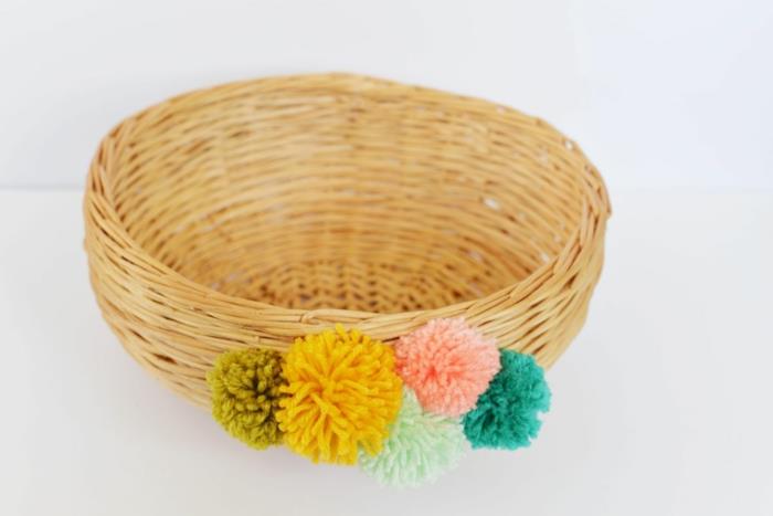 pompoms tinker diy έργα δημιουργικές ιδέες διακόσμησης