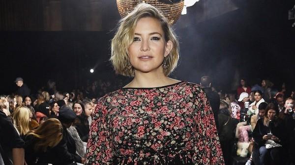 κοινό Νέα Υόρκη επίδειξη μόδας kate hudson