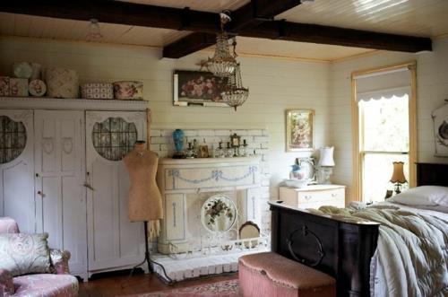 λευκά έπιπλα μόδιστρο κρεβατοκάμαρα σε shabby chic στιλ