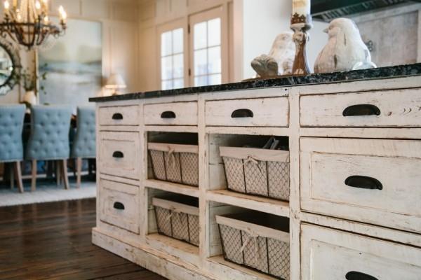 shabby chic έπιπλα κουζίνας συρταριέρα πατίνα